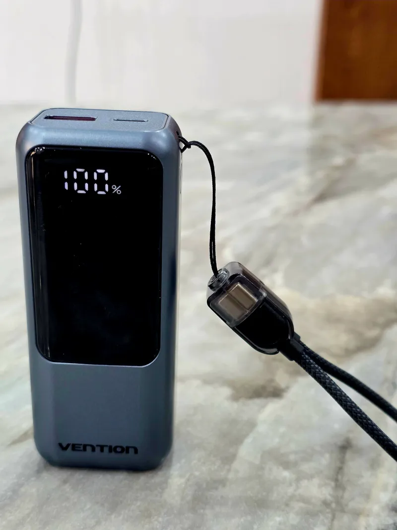 Review sạc dự phòng siêu nhỏ gọn - 2
