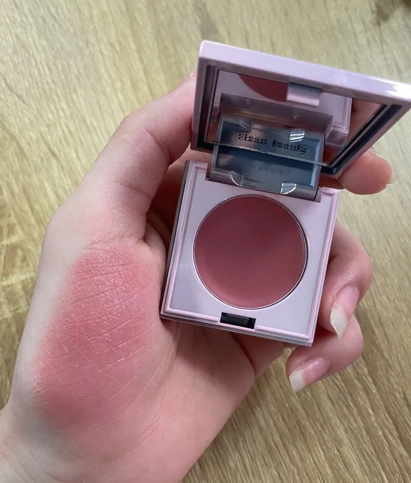 🌸Má hồng đẹp điêng í!